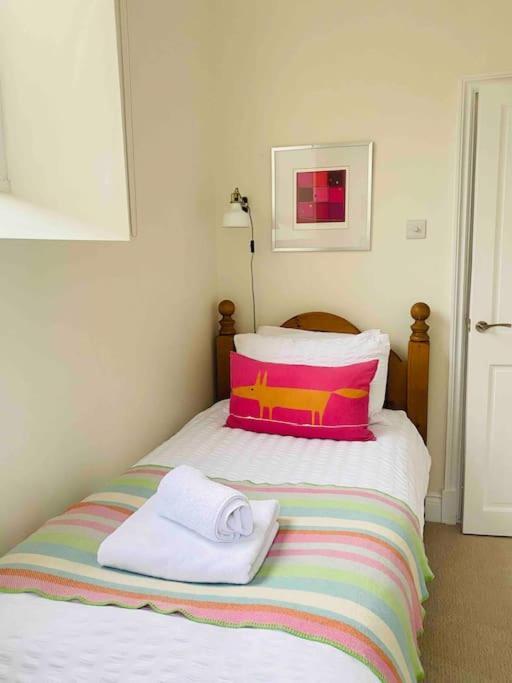 3 Bedroom Converted Chapel In Historic Oundle Exterior foto